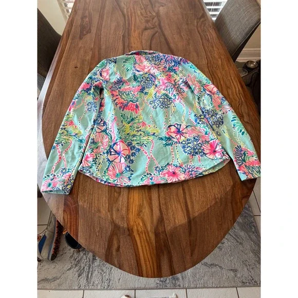 Lilly Pulitzer XS Blue Coral Print Full Zip Jacket Athleisure UPF 50 - Picture 10 of 11